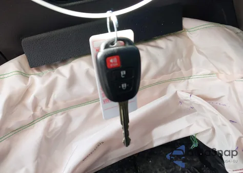 2017 Toyota Rav4 Le from USA, damaged, VIN JTMBFREV0HJ132715